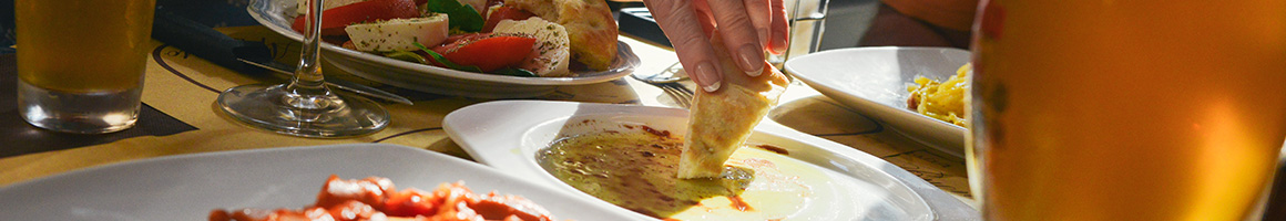 Eating Food Stand at Mé Latte Espresso restaurant in Warrenton, OR.